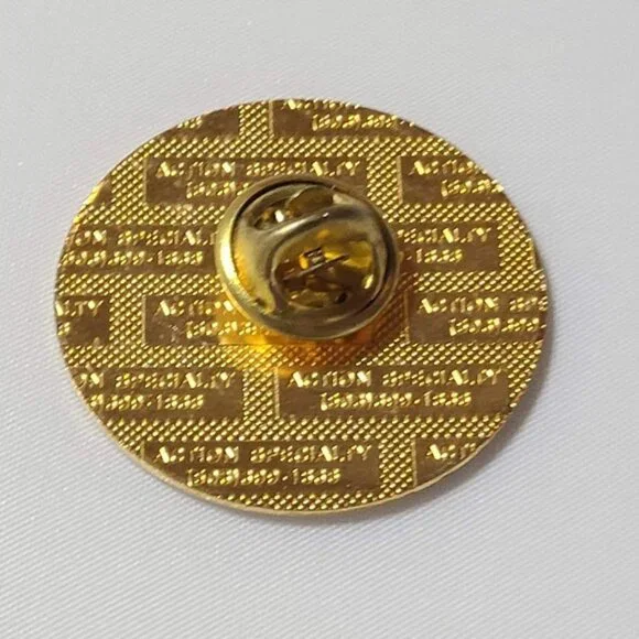 Vintage I Heart Love Oregon State Parks Lapel Pin - Picture 3 of 6